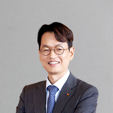 Kim, Do Yeop Head, Corporate Secretary Office